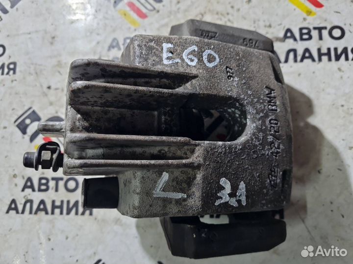 Суппорт задний левый Bmw 5 E60 N52B25 2006