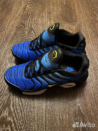 Кроссовки женские nike air max plus tn 39