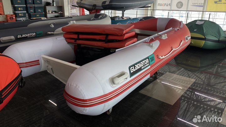 Лодка gladiator 380 RIB AL