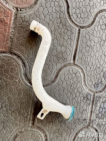 Горловина бачка омывателя Nissan Note