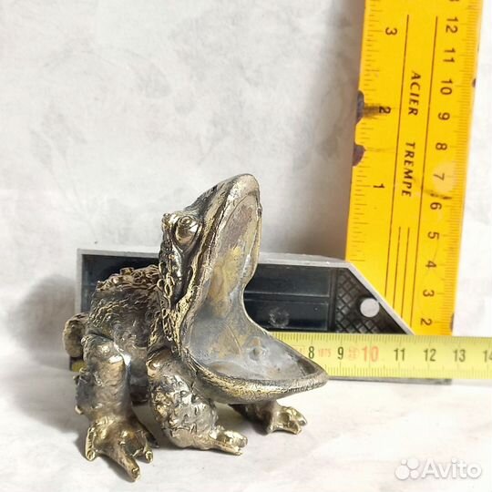 Бронзовая статуэтка большая денежная жаба. Литьё