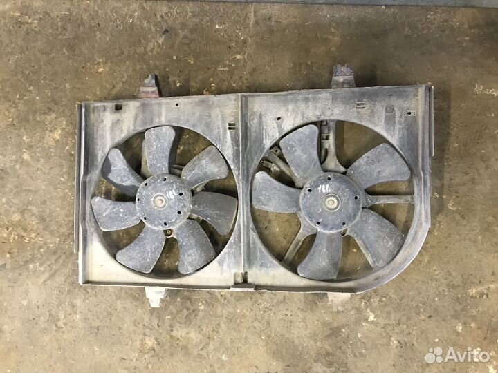 Вентилятор радиатора Nissan Maxima A33