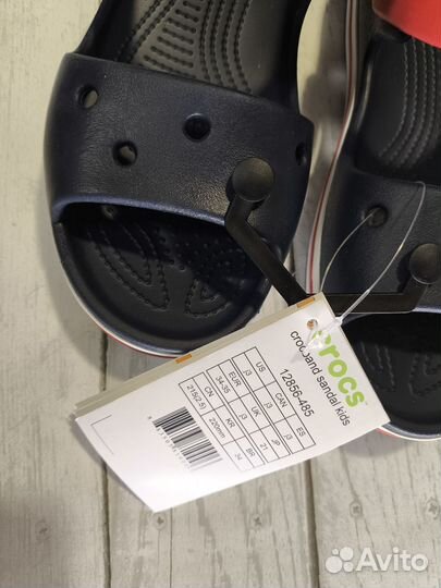 Сандалии crocs j3