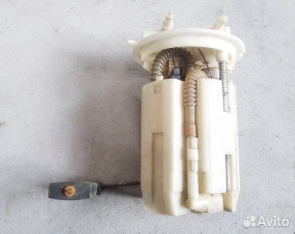 Топливный насос LADA Priora хетчбек 2009
