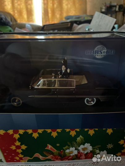 ZIL 111 Cabrio 30Jahre DDR 1979г carsgo 1/43