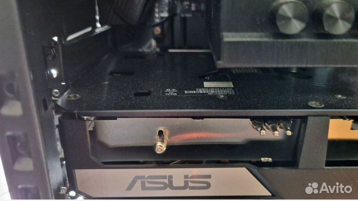 Видеокарта asus Radeon RX 6650XT новая на гарантии