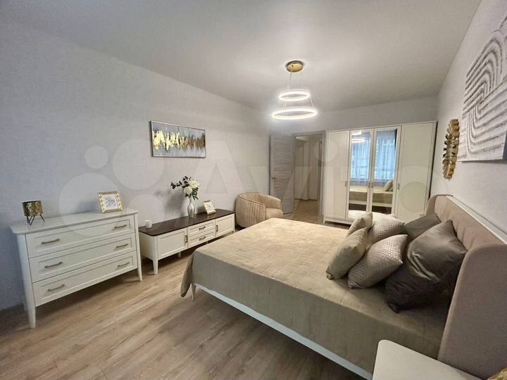 2-к. квартира, 64,5 м², 2/25 эт.