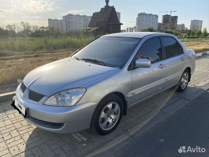 Mitsubishi Lancer 1.6 МТ, 2005, 200 000 км