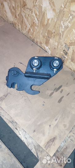 Быстросъем на экскаватор Квик-Каплер (Запчасти)