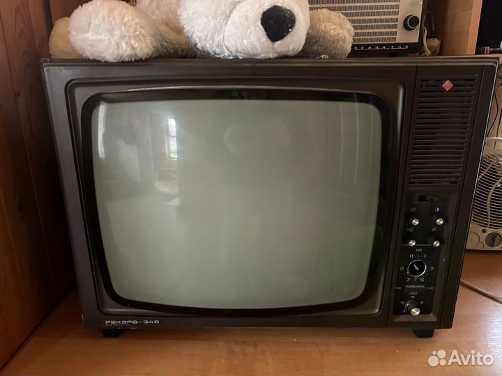 Телевизор