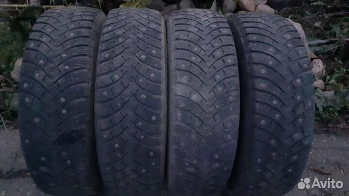 Michelin Agilis Alpin 185/70 R14 204ZR