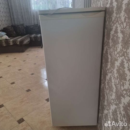 Холодильник на запчасти