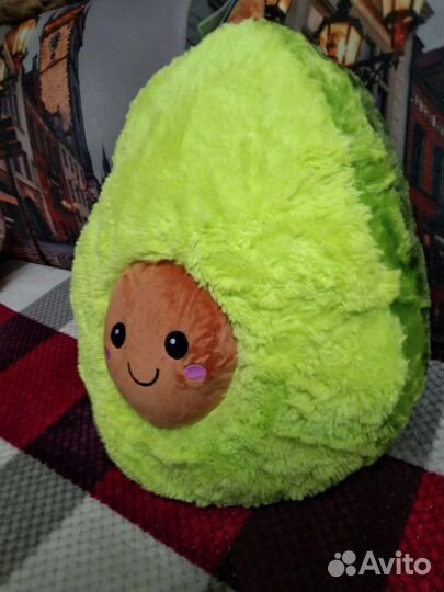 Мягкая игрушка авокадо