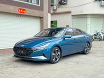 Hyundai Elantra 1.5 CVT, 2020, 41 000 км, с пробегом, цена 1 840 000 руб.