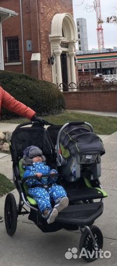 Аренда/продажа. Коляска для двойни с автолюлькой