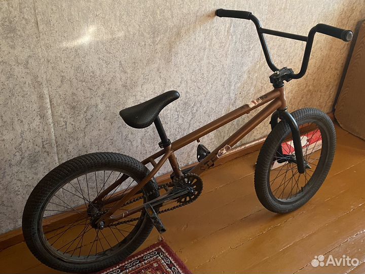 Трюковой велосипед bmx