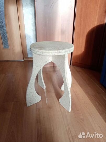Табурет