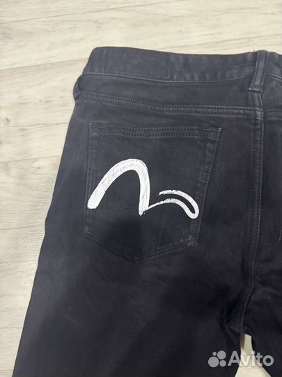 Джинсы evisu