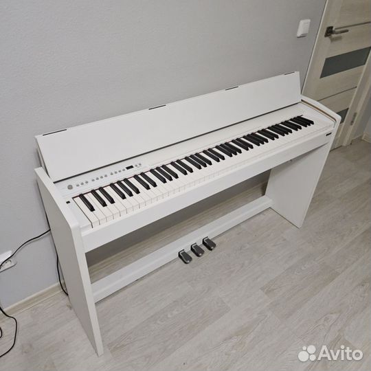 Цифровое пианино Roland F110