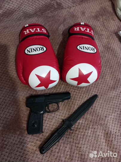 Боксерские перчатки 8 oz