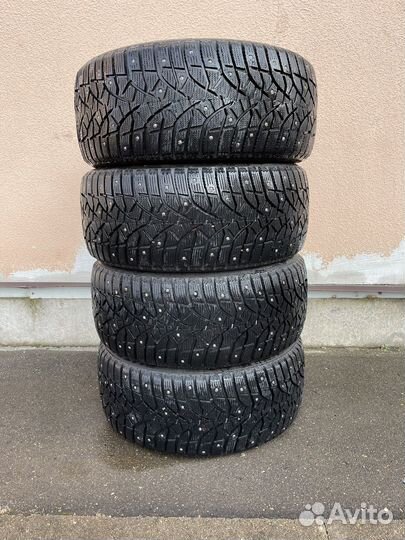 Bridgestone Blizzak DM-V3 245/45 R17