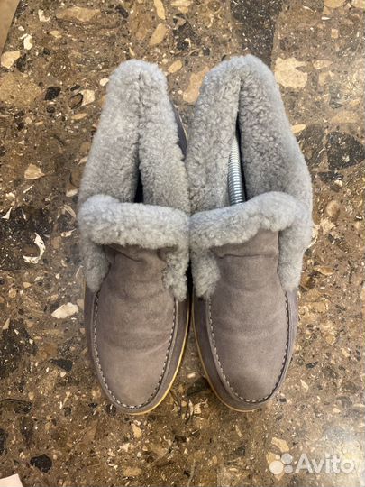 Loro piana open walk