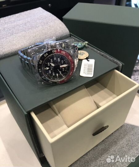 Ball E.H. Aero GMT II Black/Red Bezel