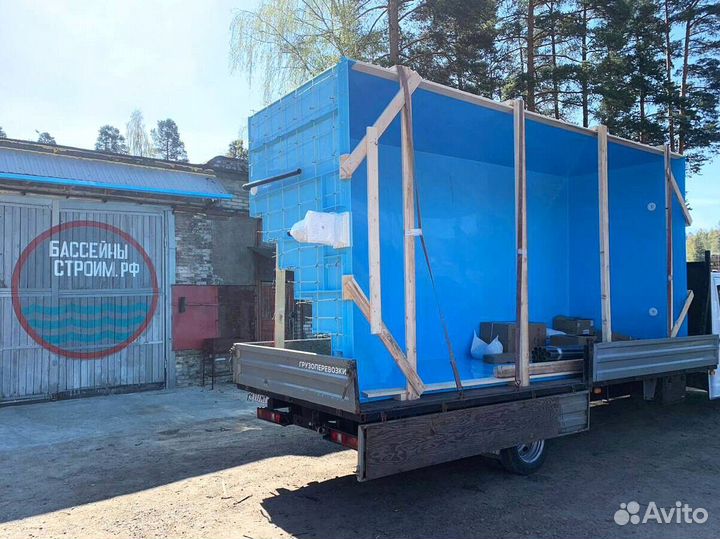 Бассейн 5,7х2,8 из пластика