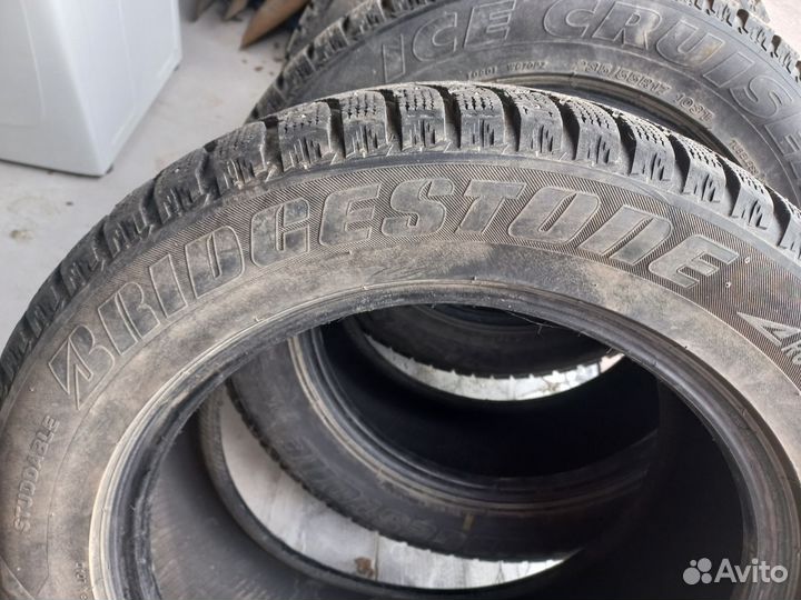 Bridgestone Ice Cruiser 7000 235/65 R17 103T