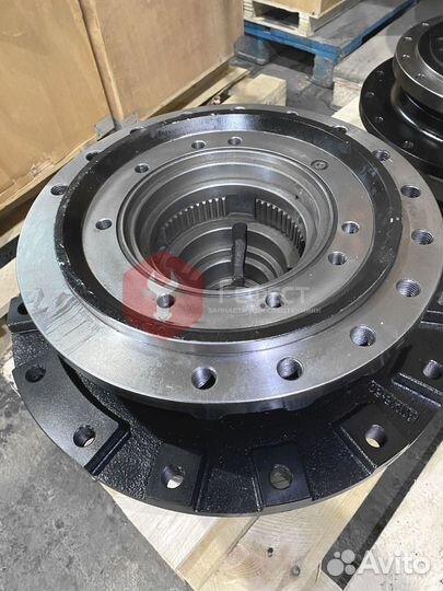 Бортовой редуктор Hitachi EX200-5lvjap 9155253
