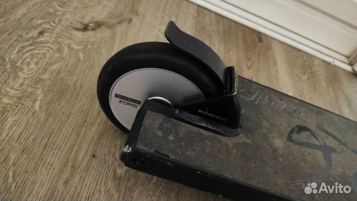 Трюковой самокат tech team zorg 2021 б/у