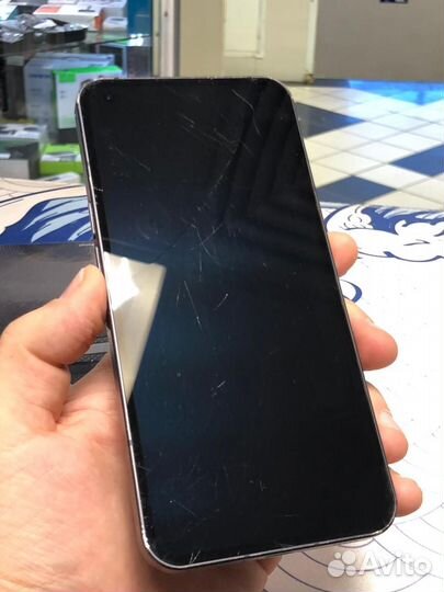 Nothing Phone 1, 8/128 ГБ