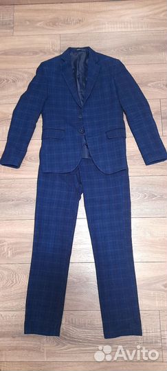 Костюм школьный