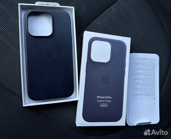 Чехол кожаный на iPhone 14 Pro оригинал