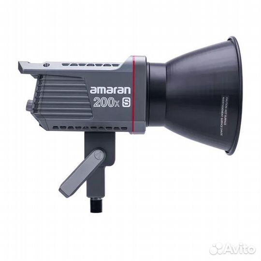 Светодиодный осветитель Aputure Amaran 200x S