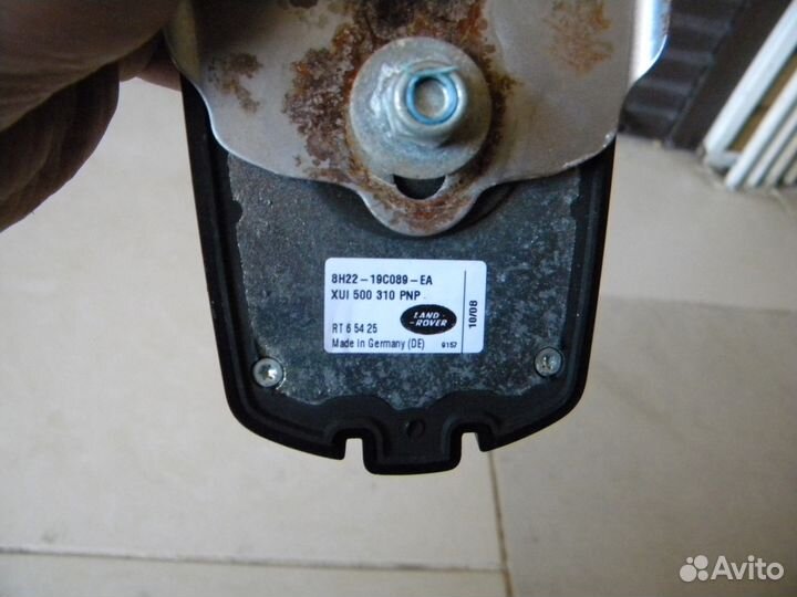 Антенна Land Rover Range Rover 2008 год