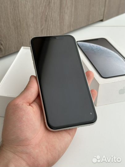 iPhone Xr, 128 ГБ