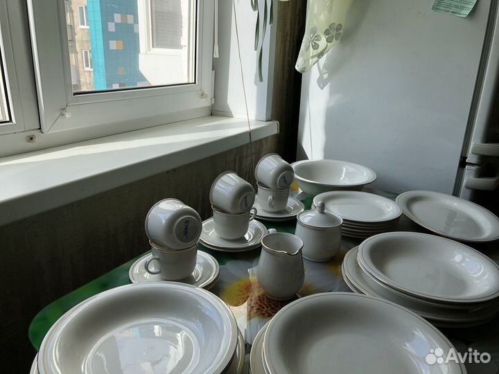 Набор столовой и чайной посуды на 6 персон