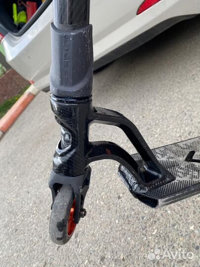 Трюковой самокат