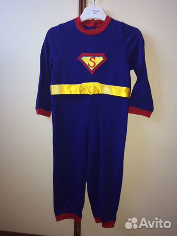 Продам 2 праздничных костюма