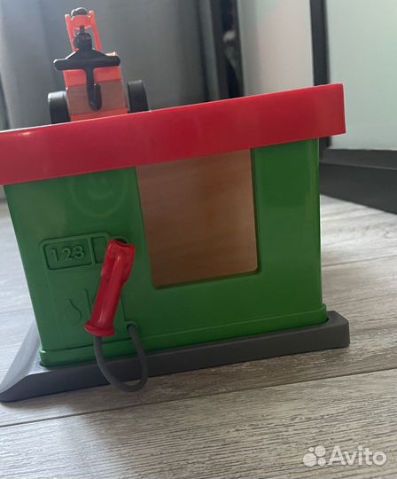 Икеа Лиллабу Гараж с эвакуатором