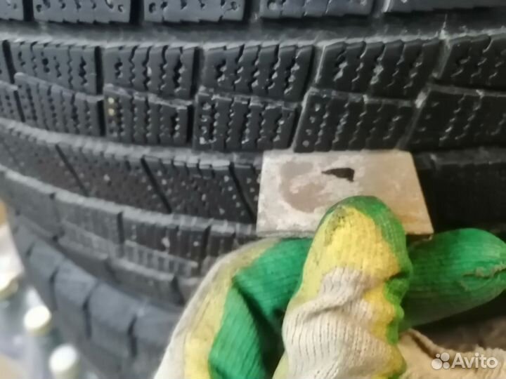 Goform W705 205/60 R16