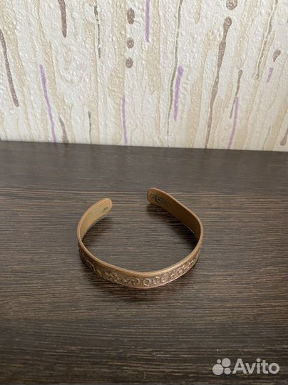 Боаслет. Латунь