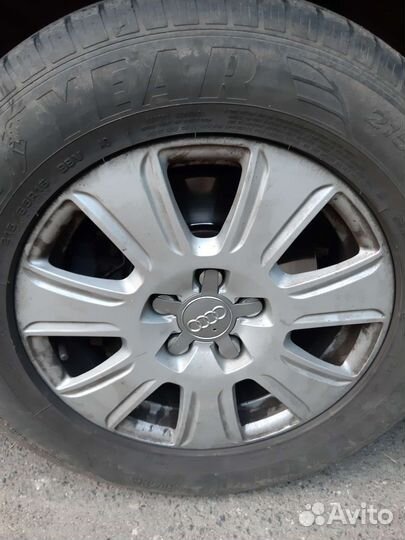 Goodyear EfficientGrip SUV 4x4 215/65 R16 98V