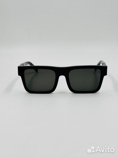 Солнцезащитные очки prada PR 19WS