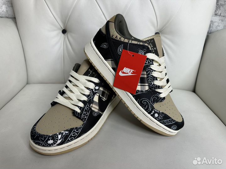 Кроссовки Nike Sb Dunk x Travis Scott Cactus Jack