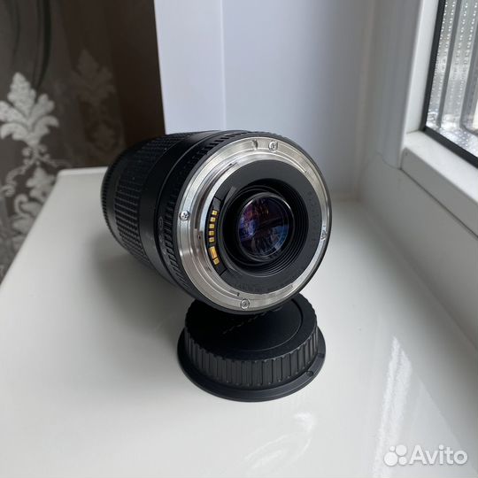 Объектив Canon EF 75-300mm