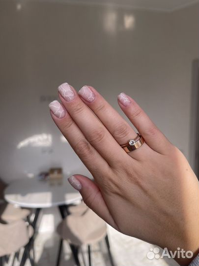 Наращивание ногтей