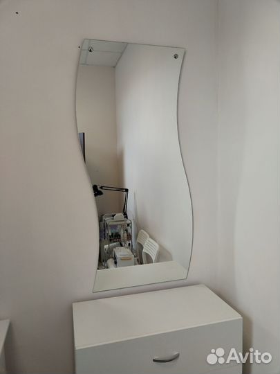 Зеркало настенное