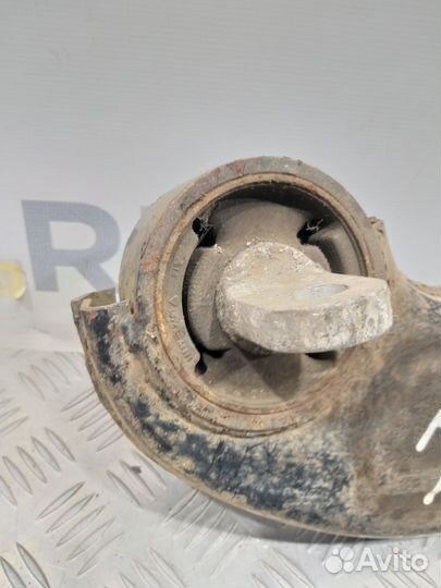 Рычаг задний продольный левый Toyota Highlander